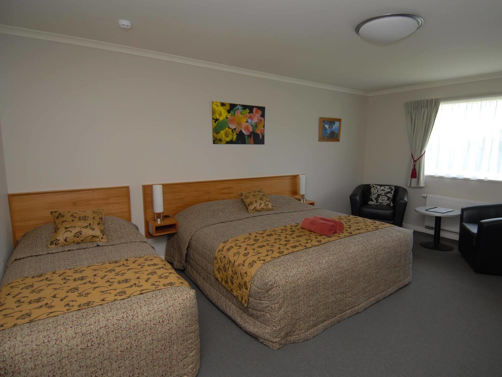 High Peaks Hotel Fox Glacier Ngoại thất bức ảnh