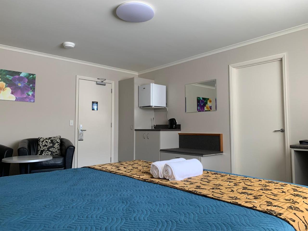 High Peaks Hotel Fox Glacier Ngoại thất bức ảnh