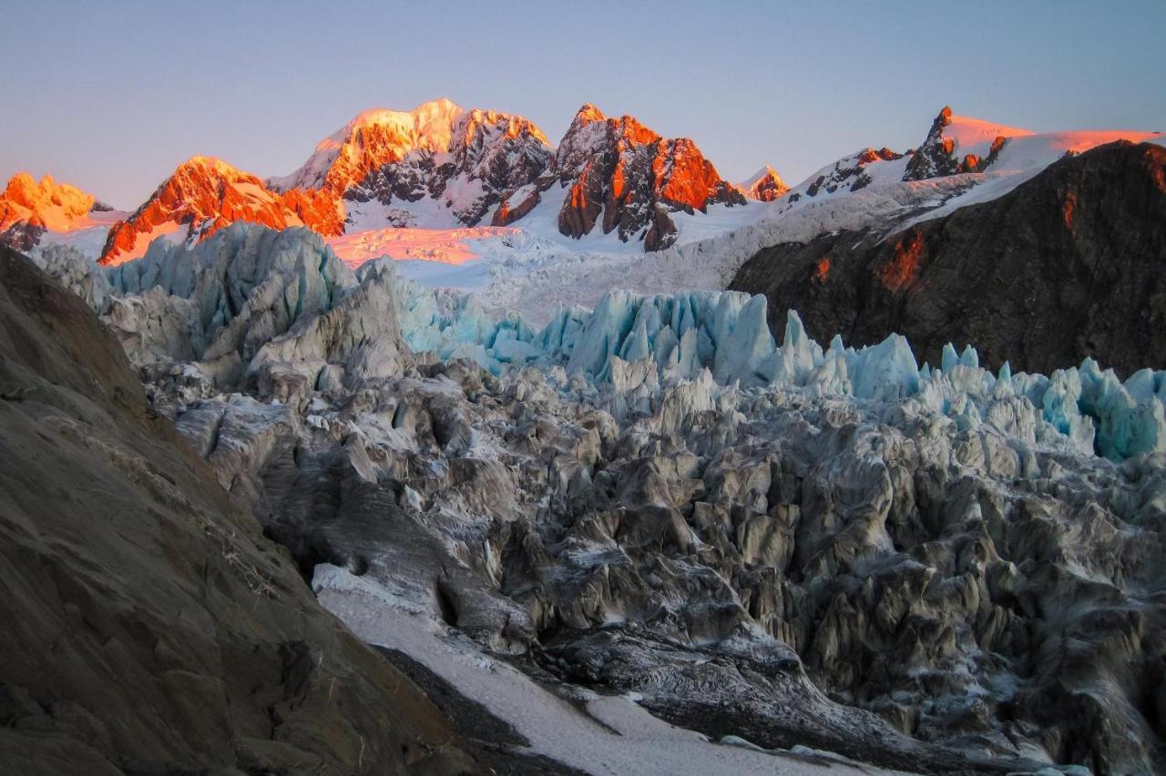 High Peaks Hotel Fox Glacier Ngoại thất bức ảnh